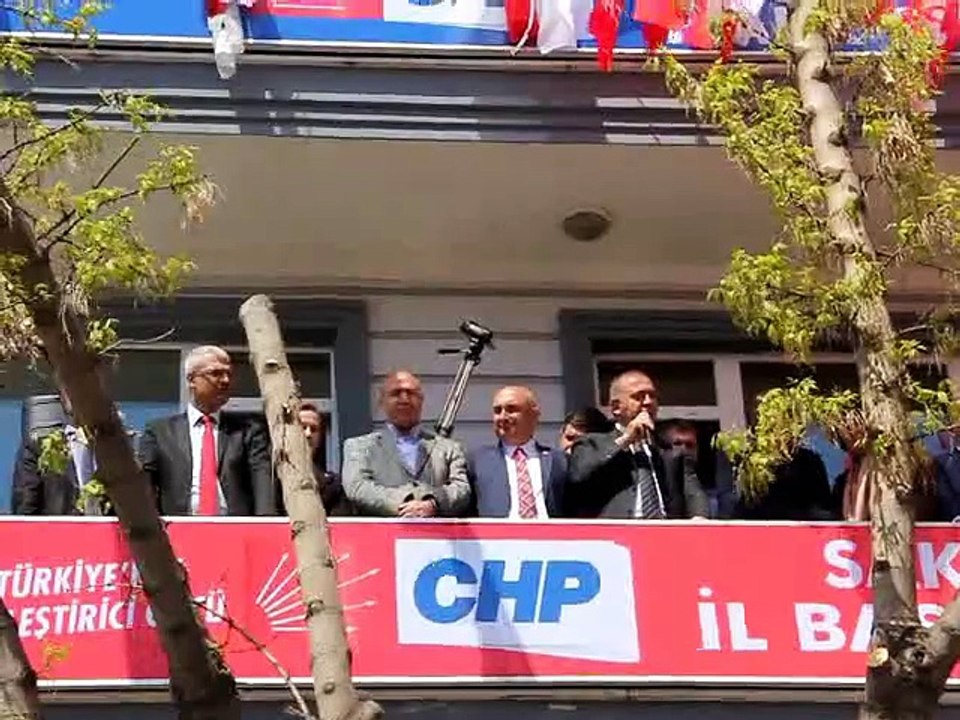 Gürsel Tekin Sakaryalıları uyardı.