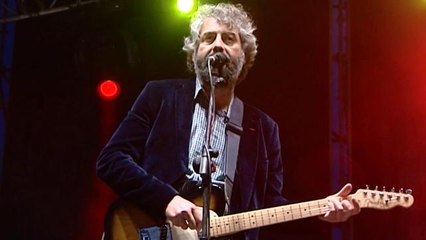 Un viaje a la música de los 90 cierra la primera edición del MBC en Sagunto