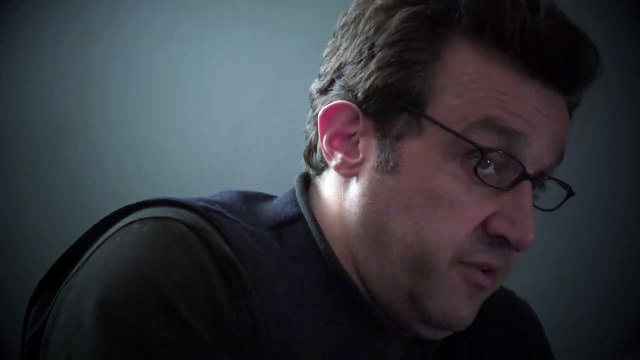 Flavio Insinna legge un bravo de La Macchina della felicità