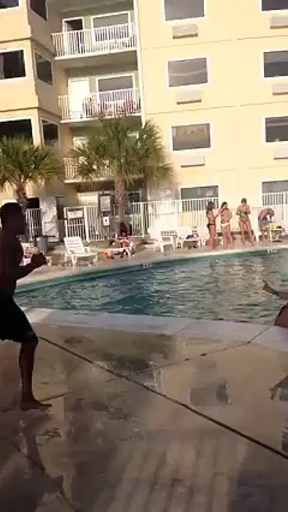 Le gars le plus con du monde a voir !