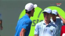 Novak Djokovic s'énerve et effraie un pauvre ramasseur de balles