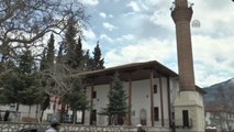 İki Yüz Yıllık Cami Yeniden İbadete Açıldı
