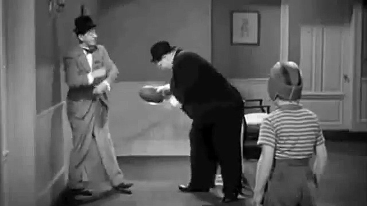 Laurel & Hardy Ball Hits