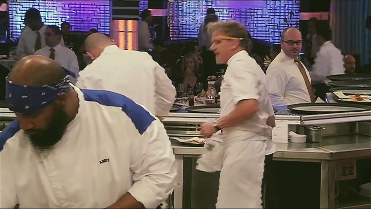 HELL'S KITCHEN   A Risotto Clock from  14 Chefs Compete    FOX BROADCASTING