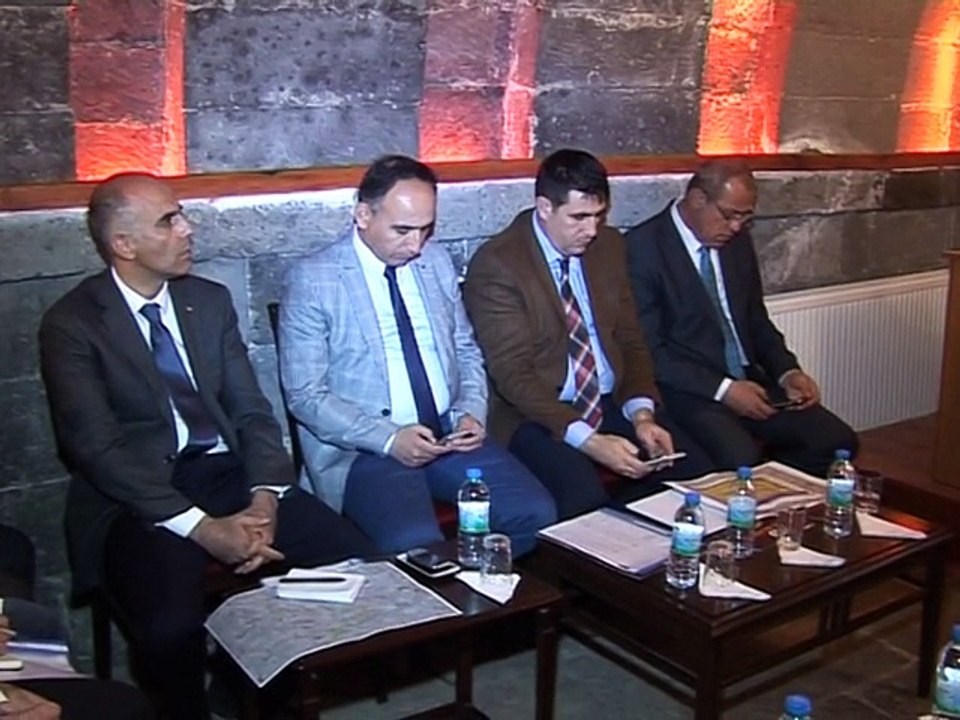 TALAS'TA MUHTARLARLA ULAŞIM TOPLANTISI