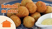 Bolinho de Arroz Recheado com Queijo