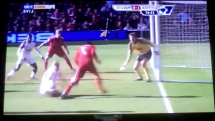 Liverpool vs Manchester United 3-1, Amazing Dribble by Luis Suarez and Hat-trick by Dirk Kuyt