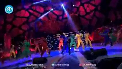 Katrina Kaif Stunning Dance Performance