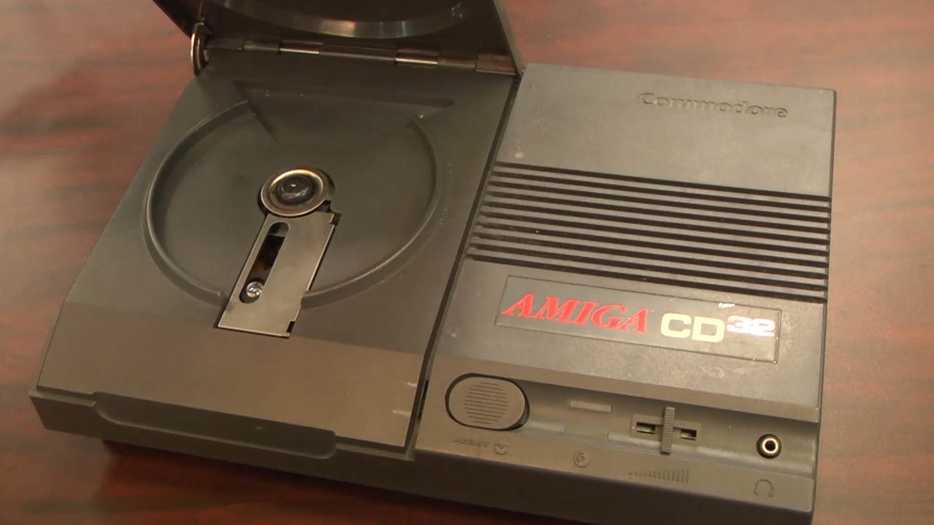 Classic Game Room - AMIGA CD32 console review - video Dailymotion