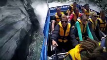 turboréacteur attaché à un bateau