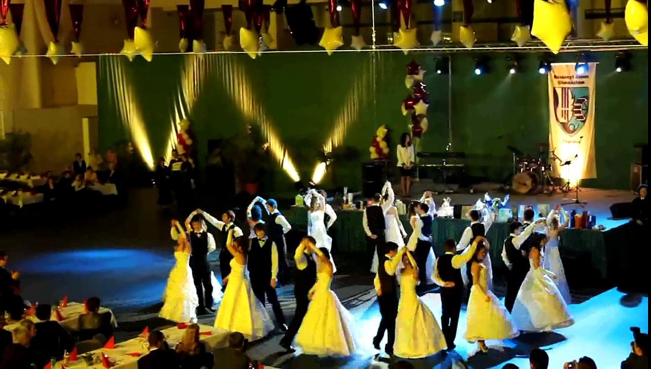 Batsányi János Gimnázium Tapolca - Szalagavató 2010 - 12/N