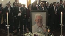 Políticos, militantes y exalumnos despiden en Colombia a Carlos Gaviria