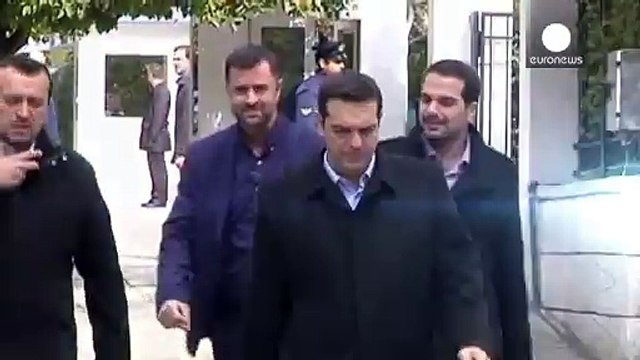 Ципрас їде до Москви у переддень виплати півмільярда боргу МВФ