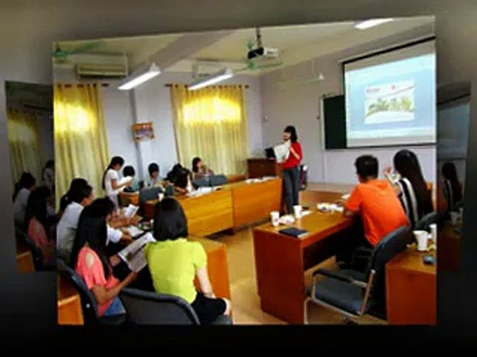 Cho thuê máy chiếu hội thảo, thuyết trình giá rẻ tại TPHCM, lắp đặt tận nơi - 0909 228 220