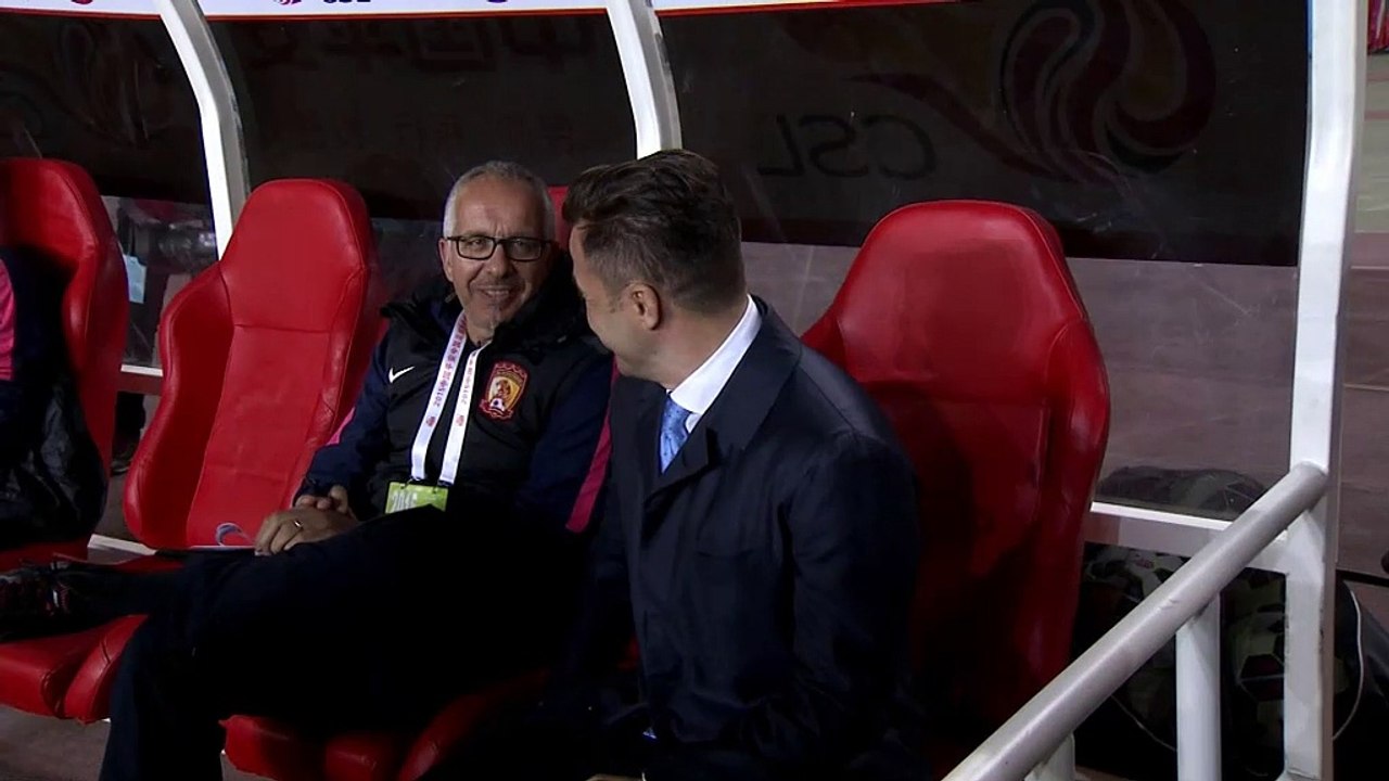 CSL: Cannavaro lächelt Autogramm-Wunsch weg