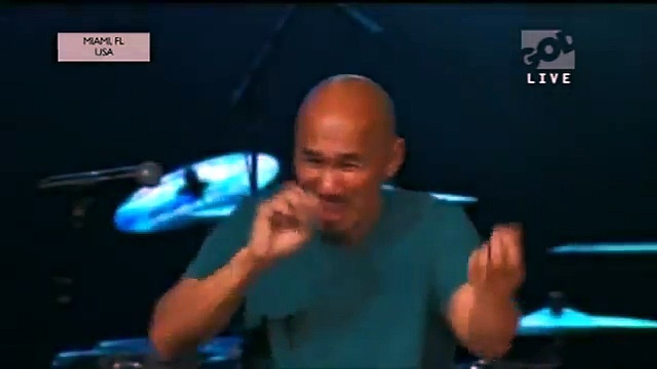 Francis Chan Meets Some Jehovah's Witnesses