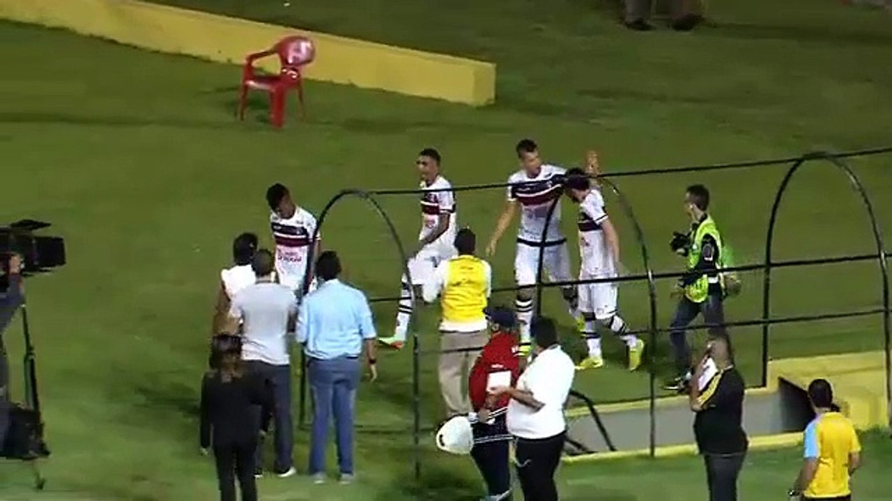 Veja os gols do empate entre Sport e Santa Cruz na Ilha do Retiro 05-04-2015