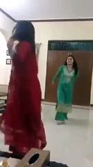 Chittiyaan Kalaiyaan Desi Girls Dance