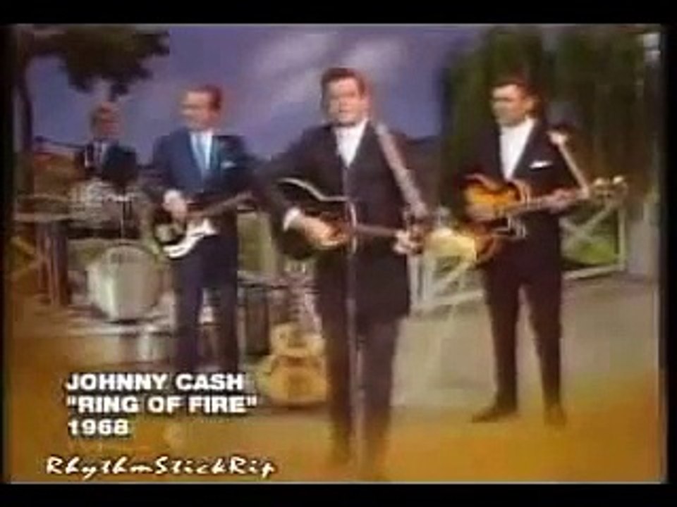 Johnny Cash: Ring um meine Eier        [A Tribute to the Greatest Singer of All Time]