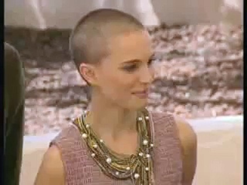Natalie Portman speaking Hebrew