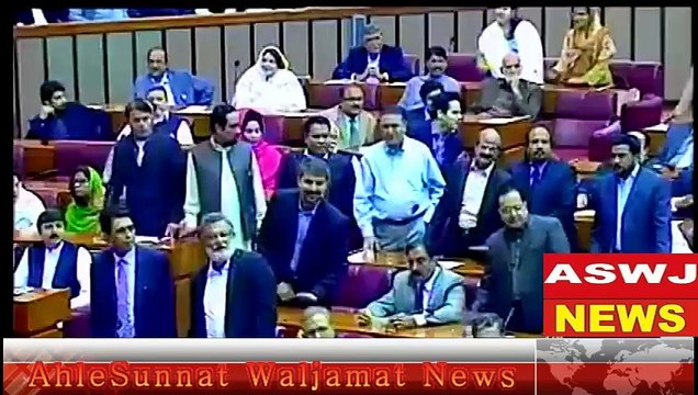 وزیر دفاع خواجہ آصف تحریک انصاف کے ارکان پر برس پڑے مزید ویڈیوز دیکھئے