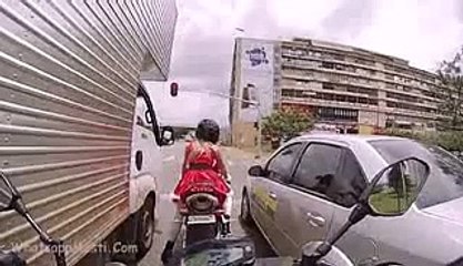 Girl bike jumping video(amazing video)