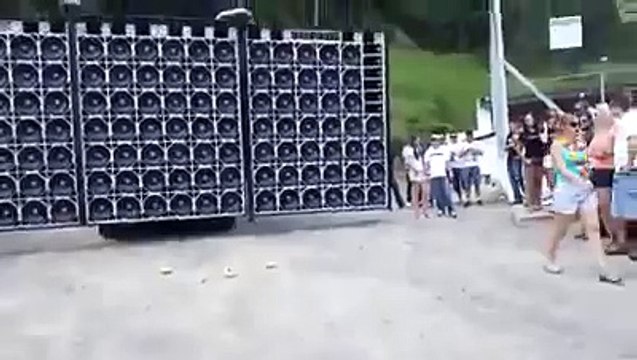 Un Des Murs de Son les plus Puissants du Monde