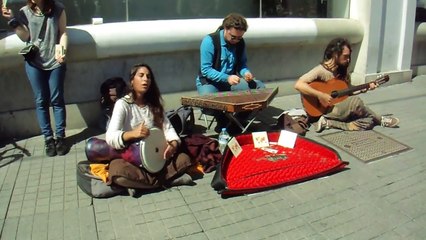 Taksim meydanında müzik