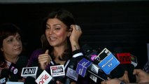 Watch Sushmita Sens reaction over Deepikas My Choice