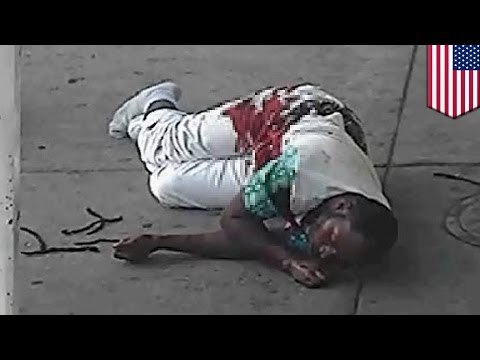 В Чикаго полицейский не при исполнении застрелил безоружного человека