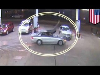 Женщина нарочно наехала на двоих мужчин и скрылась с места преступления