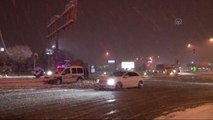 Afyonkarahisar - Antalya Karayolu Kar Nedeni ile Ulaşıma Kapatıldı