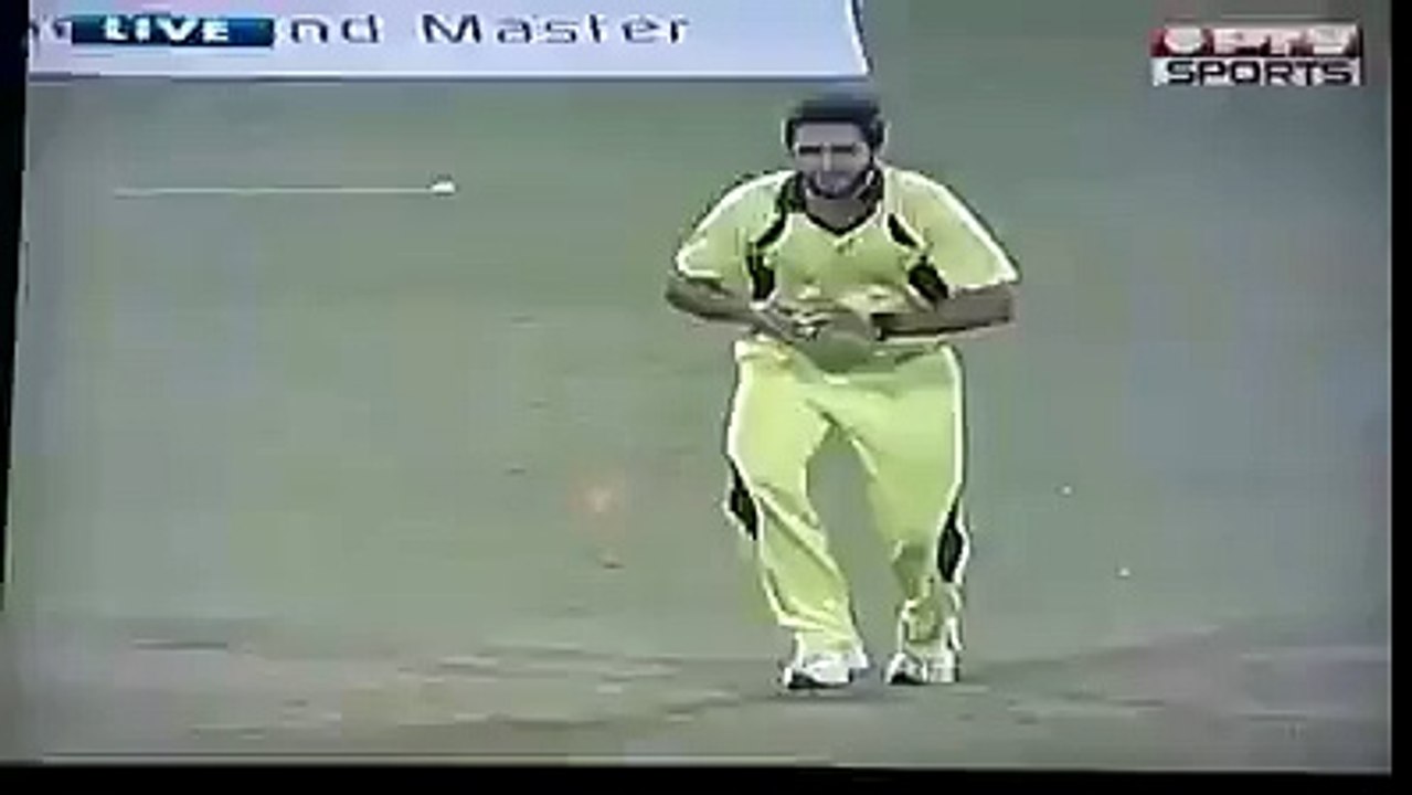 Shahid Afridi Hat Trick