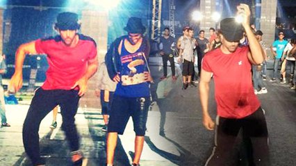 IPL 2015 Opening Ceremony - Anushka-Virat Arrive Together