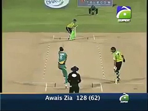 New Pakistani Boom Boom Awais Zia Super Inings In T20 Match 128 runs 62 Balls