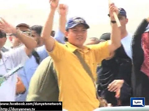 Dunya News - Pak Navy ship carrying 147 Pakistanis, 36 foreigners arrives in Karachi