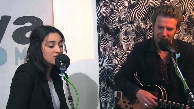 Camélia Jordana & Bertrand Belin - Nova tire la langue (Live & Interview)
