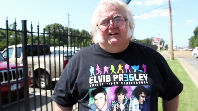 Bryan Clark cuts an ad for Walkin On The Blvd at Elvis Week