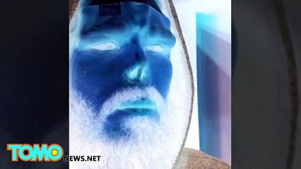 أحد المعجبين المهووسين يقطع أنفه ليبدو مثل ريد سكَل كابتن أمريكا