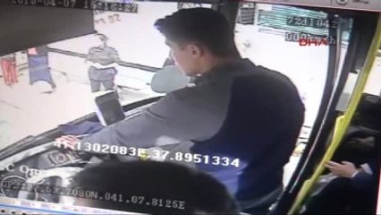 Batman'da Yolcu Alma Tartışması Kavgaya Dönüştü