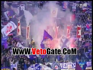 جماهير فيورنتينا تشعل الملعب بالشماريخ قبل مباراه اليوفنتوس