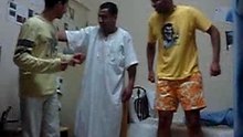 2 marocain et 1 sa3idi