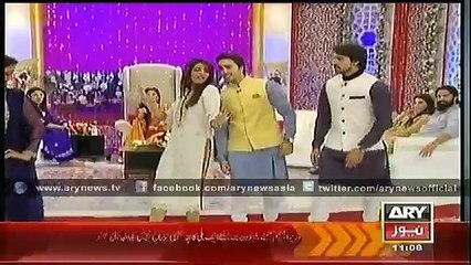 Filmstar Noor, Zahlay Sarhadi Dancing With Hamad & Faraz On Indian Songs On A Morning Show
