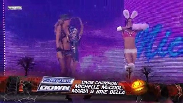 SMACKDOWN 10-31-2008 Brie Bella & Michelle McCool & Maria vs Maryse & Victoria & Natalya