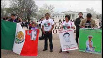 Familiares de 43 desaparecidos en México exigen Justicia ante la Casa Blanca