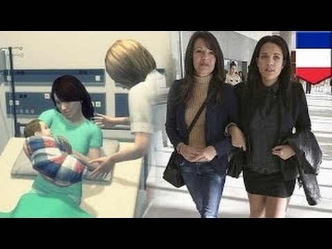 20-летние девушки получили по 1 миллиону долларов за то, что их перепутали при рождении