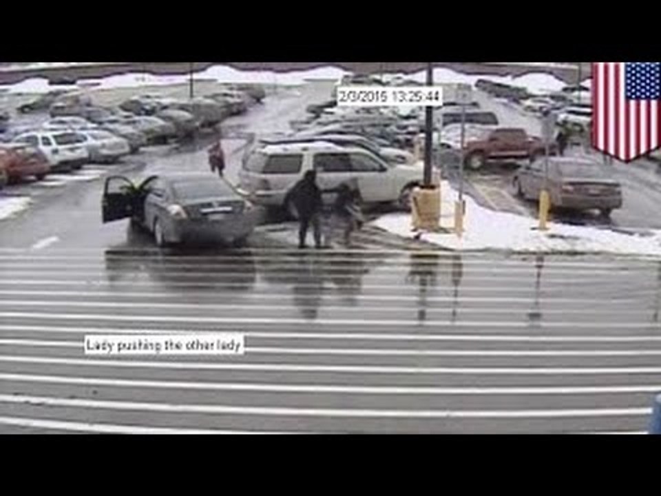 Старушка оказалась в больнице после драки за ме...