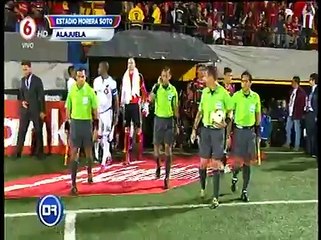 Recibimiento aficionados de Alajuelense