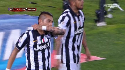 Video herunterladen: Fiorentina - Juventus 0-3, Pereyra (0-2, 44'), 07.04.2015. HD