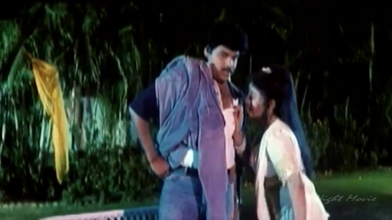 Romantic short films 2015 | Marina Srungara Purushudu Telugu Movie Romantic Glamour Scene | Uncut Scenes